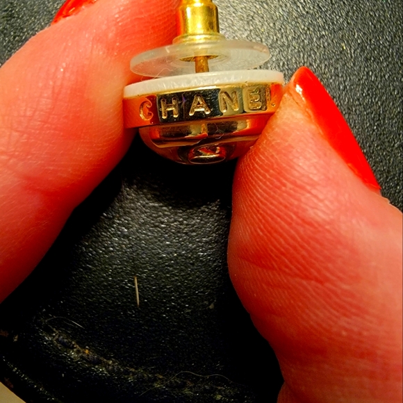 Chanel Ivory Button Earrings - Picture 7 of 8